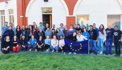 Youth20to20 Connect k8mvouv