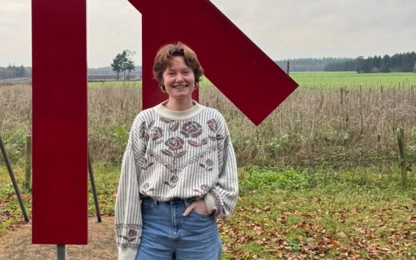 25125 A9 C 4 F3 C 4 FCC B005 299670 B754 CA