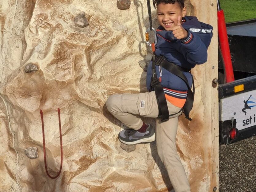 423132757 410020444715441 716790571983571309 n