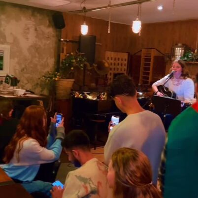 Benieuwd naar het verhaal achter dit bijzondere jongerenrestaurant? Je leest het in Don Bosco Magazine van februari! Nog niet geabonneerd? Schrijf je gratis in via donbosco.nl/webshop of gemakkelijk via de link in bio. #donbosco #magazine #jongerenrestaurant #wassenaar #jongerenwerk